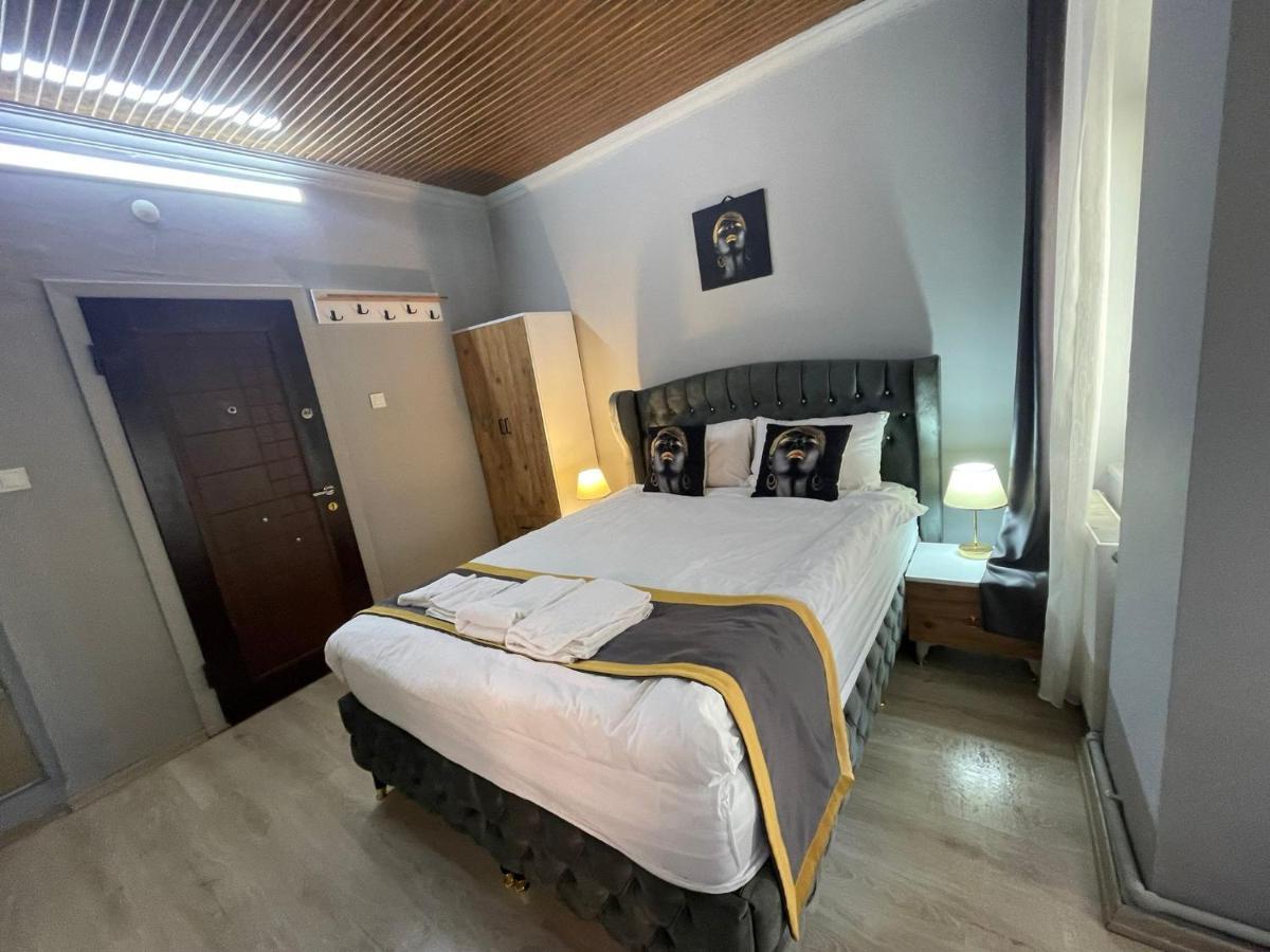 Taksim Red Suite İstanbul Dış mekan fotoğraf