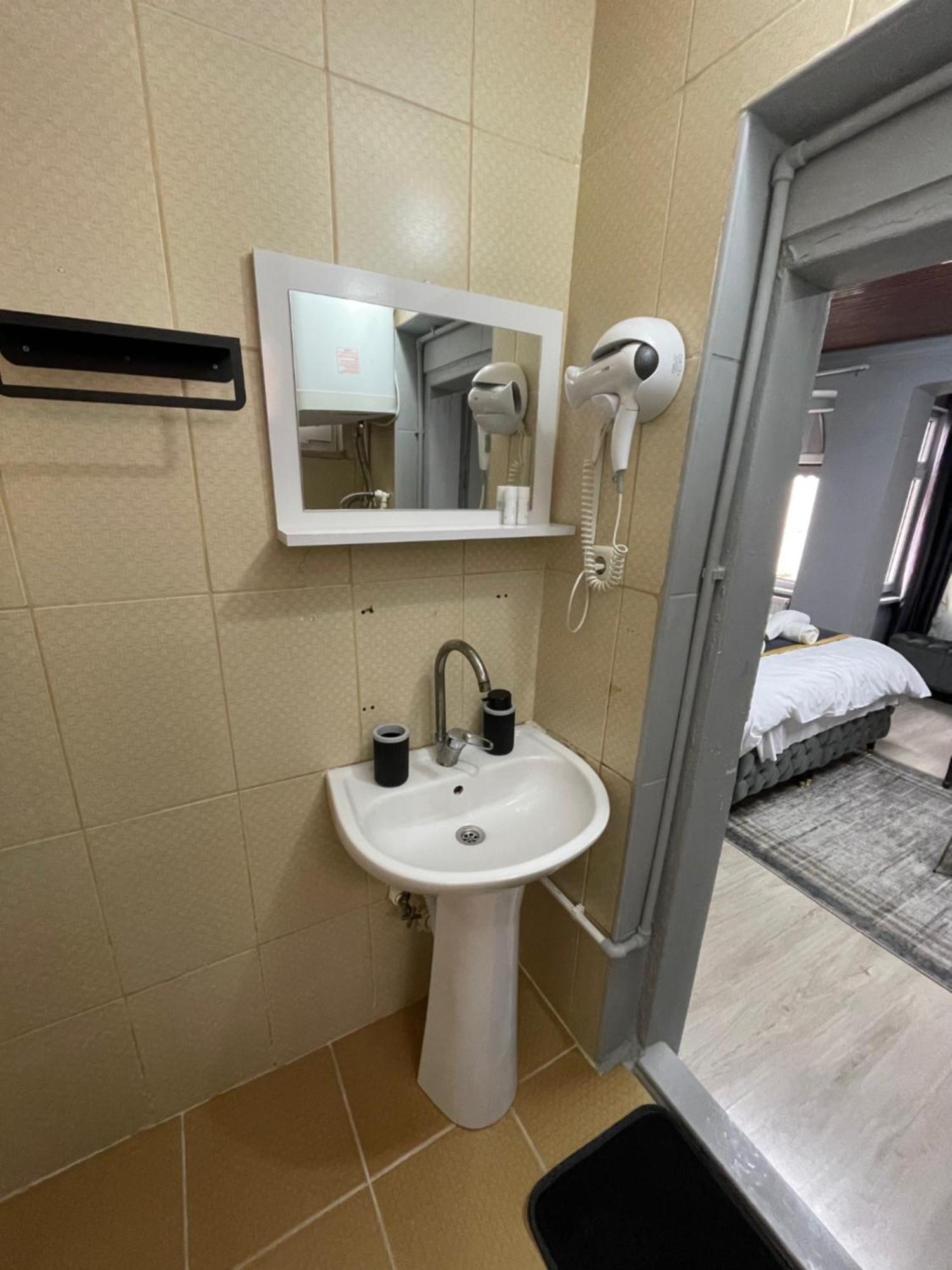 Taksim Red Suite İstanbul Dış mekan fotoğraf